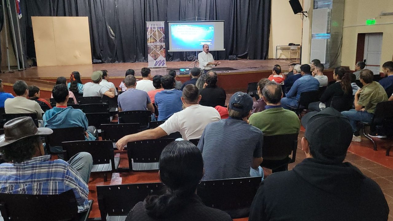 Más de 40 productores recibieron capacitación acuícola en Campo Grande